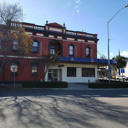 The Royal Hotel Muswellbrook Exterior photo