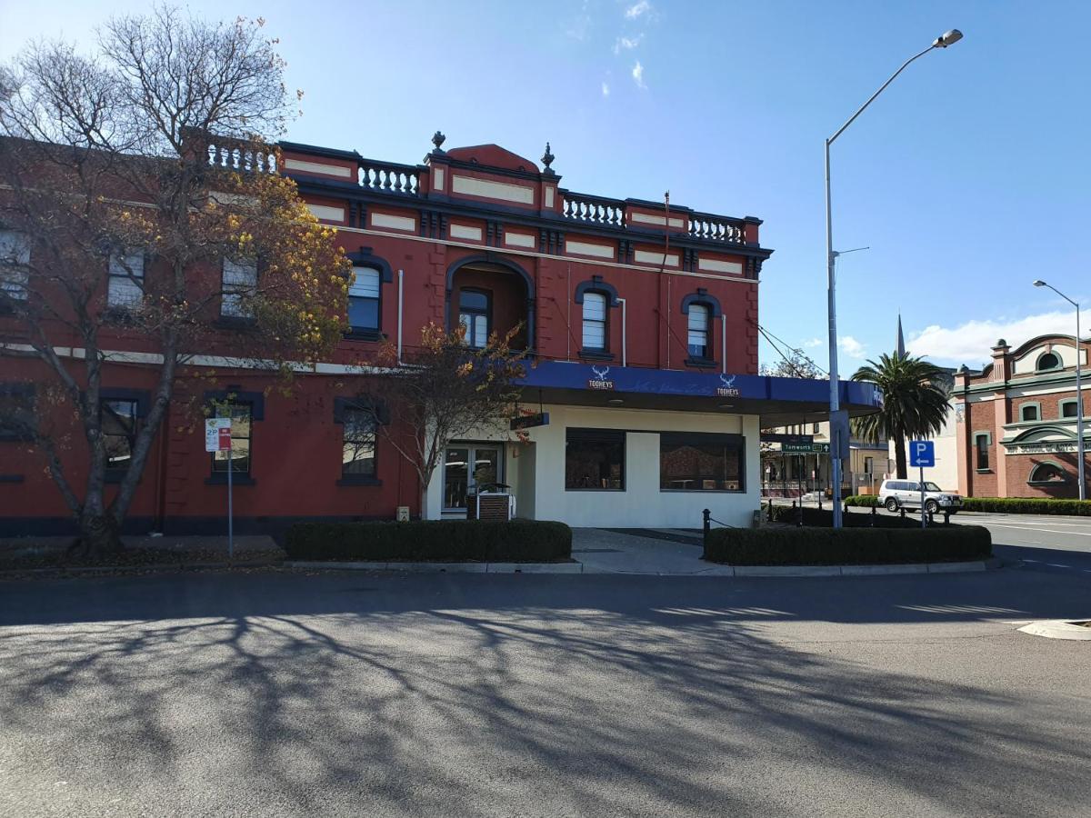 The Royal Hotel Muswellbrook Exterior photo